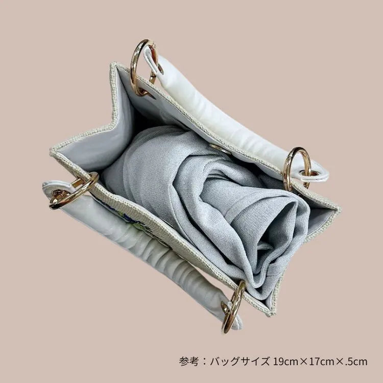 Wrinkle-free compact design