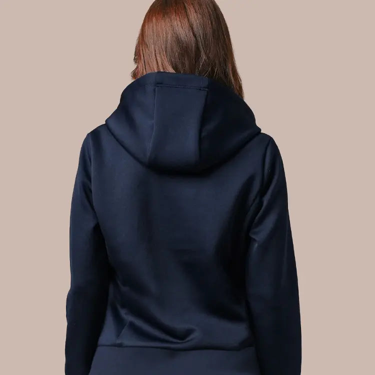 Sophisticated design that ensures elegance from every angle, even from behind