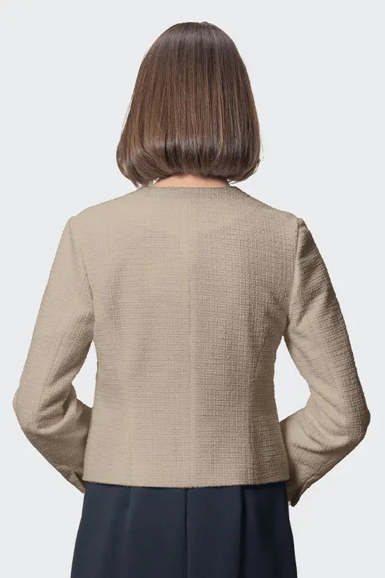 Stretch Lame Tweed: No-Collar Short Jacket