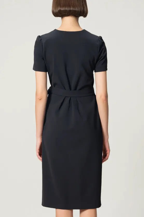 Active Stretch: V-neck daily dress