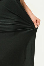 Strong Twist Stretch: Black T-Shirt Dress