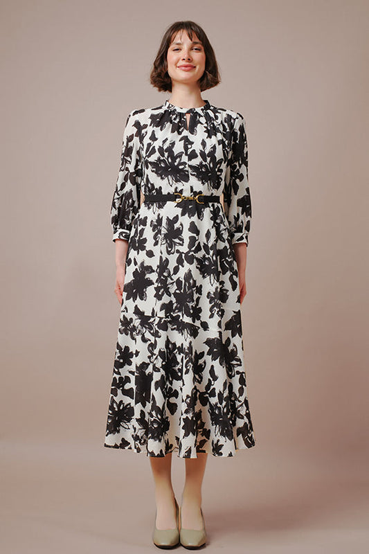 Stretch Chiffon Shadow Flower Long Mermaid Dress in a flowing silhouette.