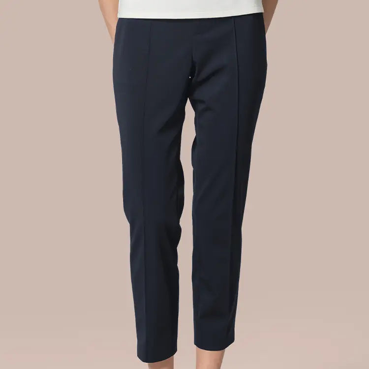 Good news for those with firm thighs! Center stitching makes your legs look longer.