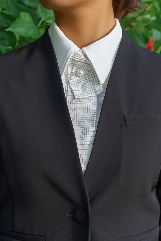 Authentic Oshima Tsumugi: Stretch Georgette Shirt with Bow Tie