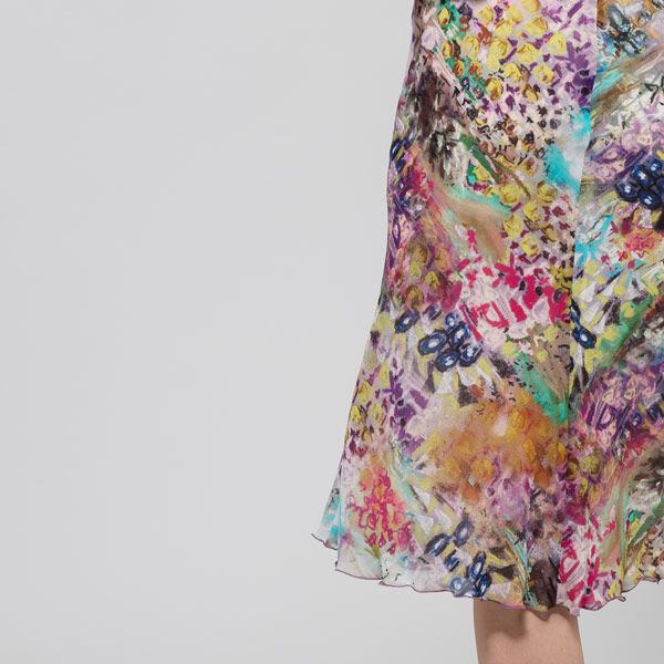 Stretchable chiffon material
