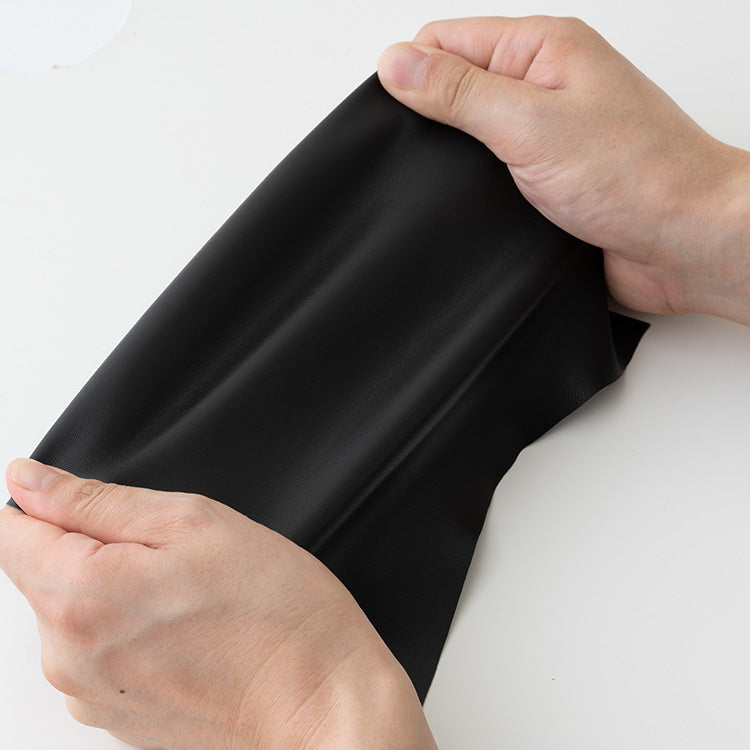 Stretchy, high-quality vegan material