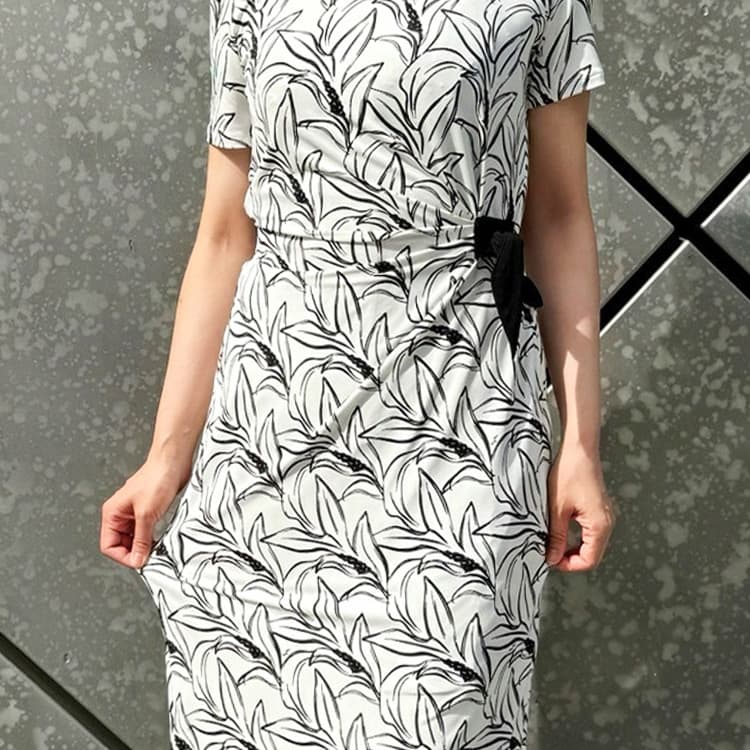 Adjustable waist design