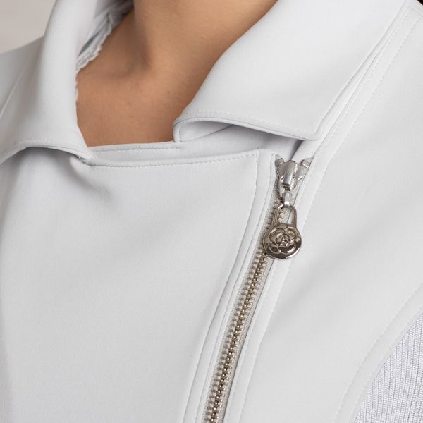 Subtle rose icon