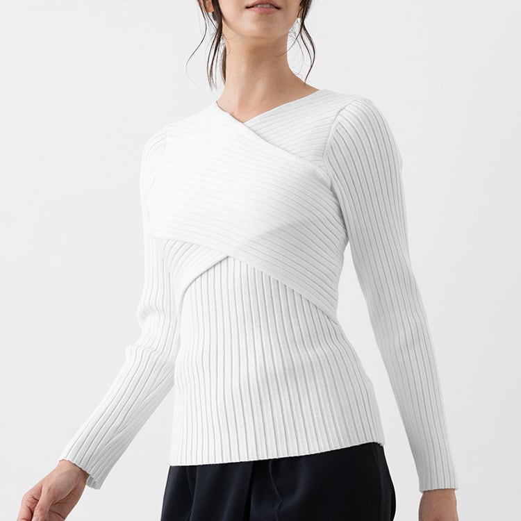 Flattering Cross Design