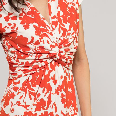 Glamorous femininity