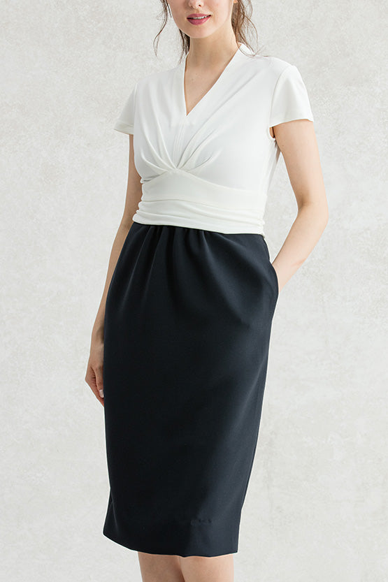 Smart Stretch: Smart Stretch White X Dark Navy Shell Docking Dress