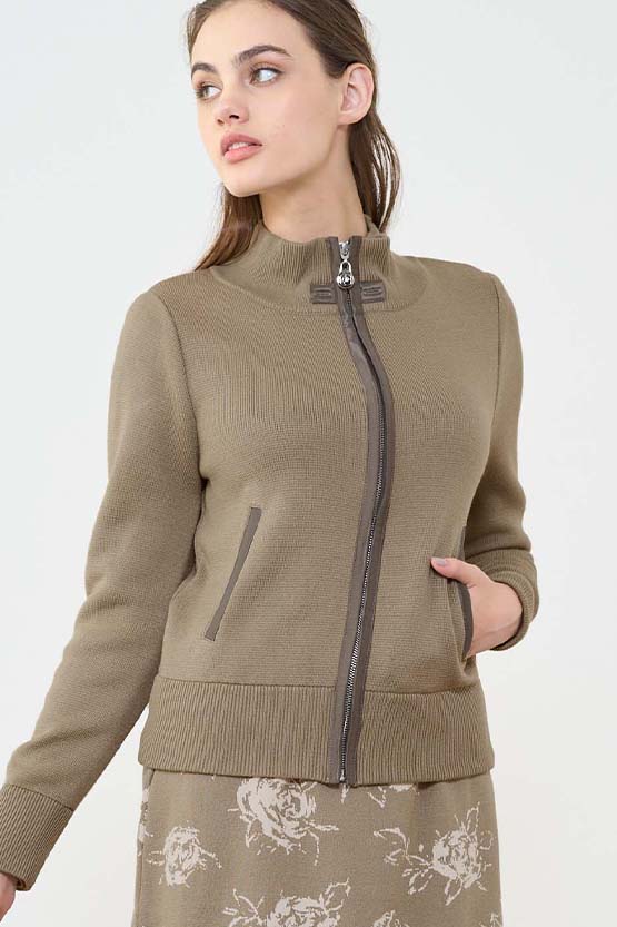 Washable Knit: Zip-Up Knit Blouson