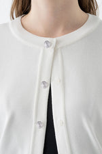 Clear Button Kanazawa Waist-Shaping Cardigan
