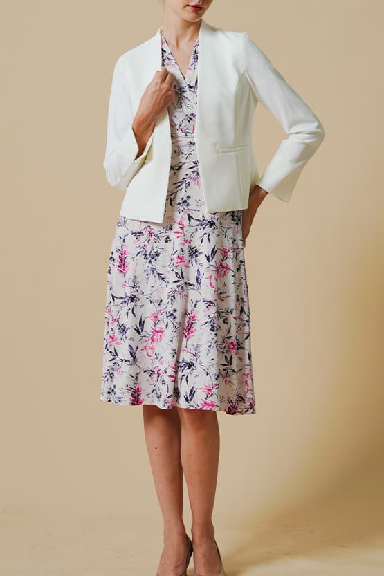 Smart Stretch Front Hook Collarless Jacket