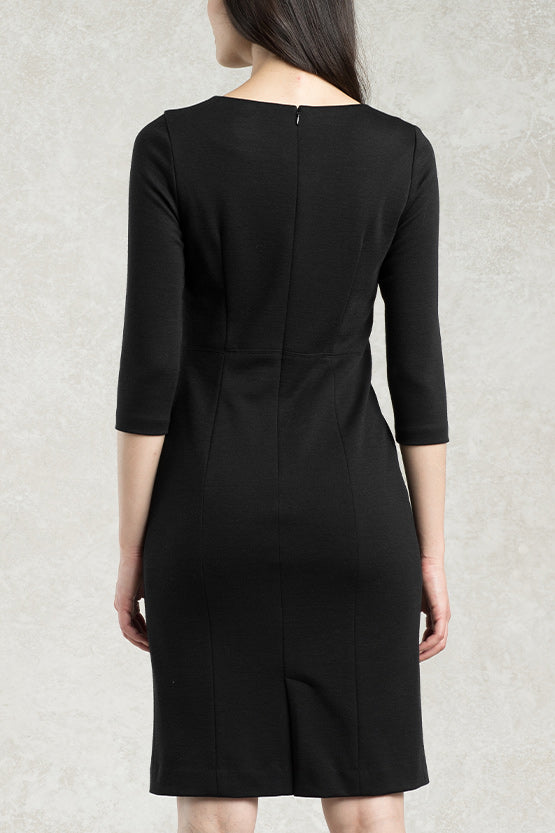 All-Season Material: Smart Stretch V-Neck I-Line Dress
