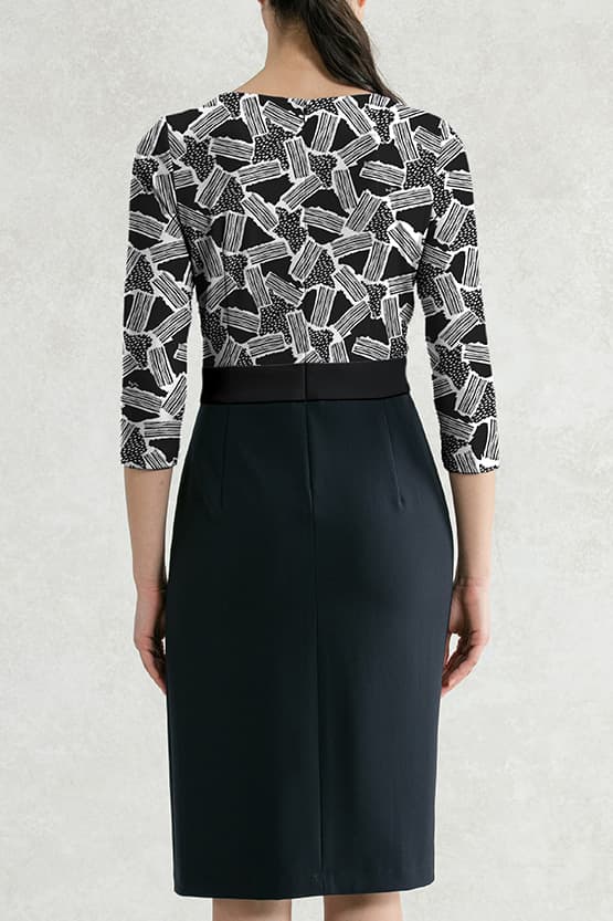 [4WAY x Smart Stretch] Asymmetrical Dress