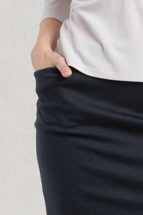 Double Jersey: Double Jersey Front Vent Skirt