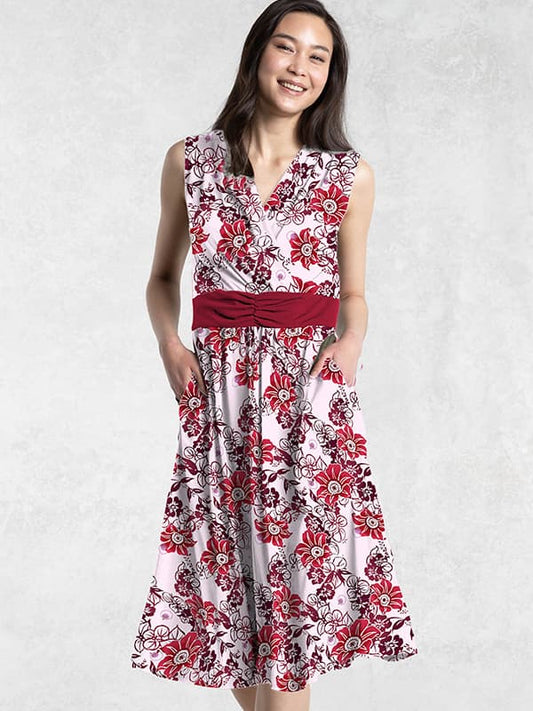 4-Way Stretch Beni Hotaru Marilyn Dress, a fitted, knee-length black dress with short sleeves and a sweetheart neckline.